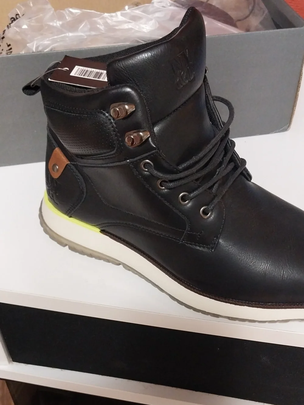 Men's Black High-Top Casual Boot